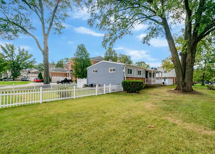 Escape To Our Cozy 3 Bed Rm 2 Bath Unit In Alexandria Va