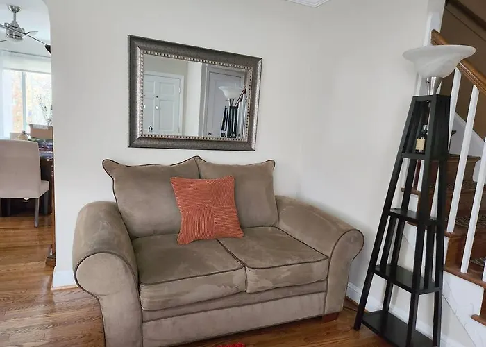 Daisy'S Heavenly Townhome